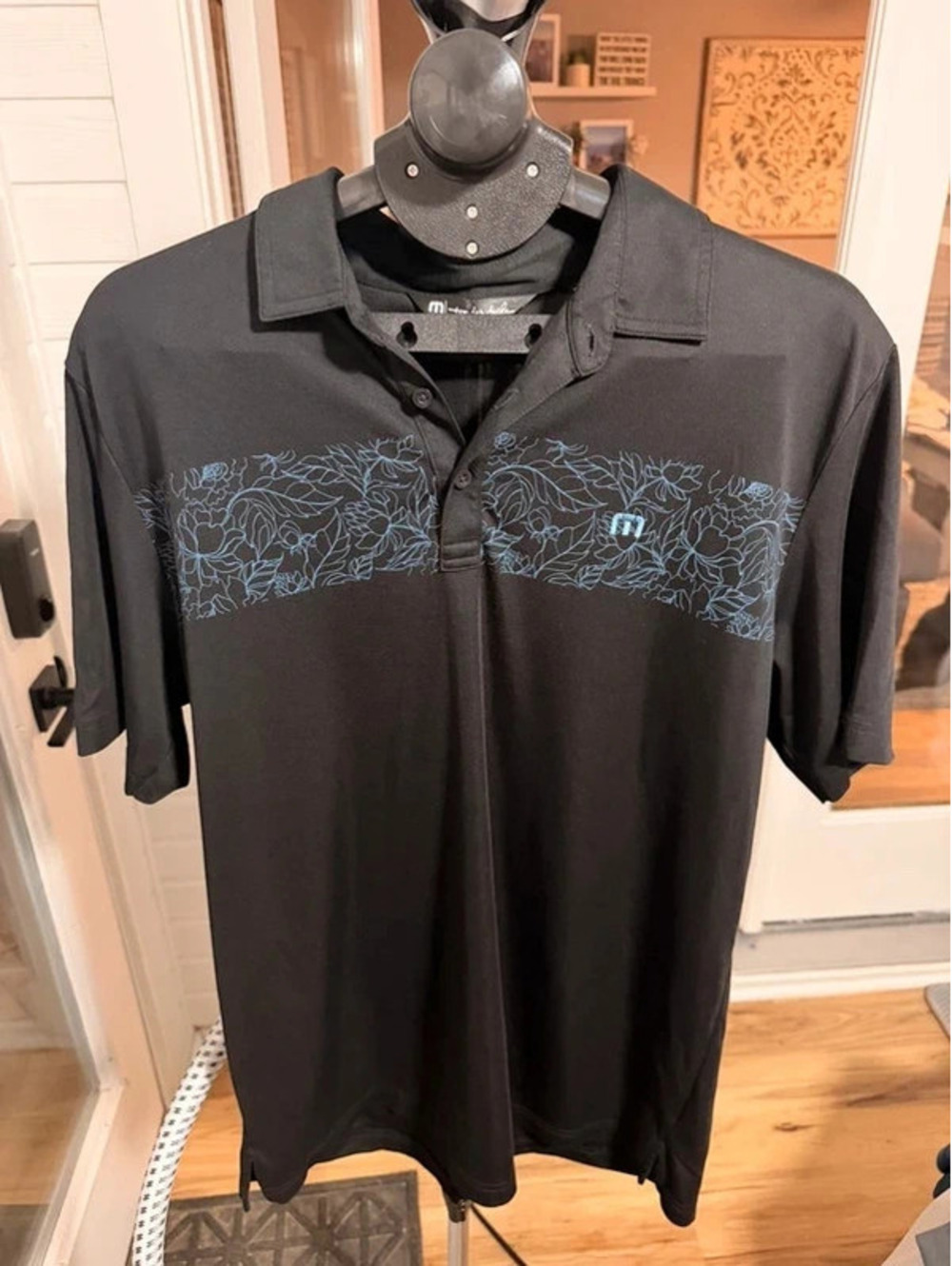 TravisMathew Men's Polo Shirt Size XL Black with Blue Floral Pattern